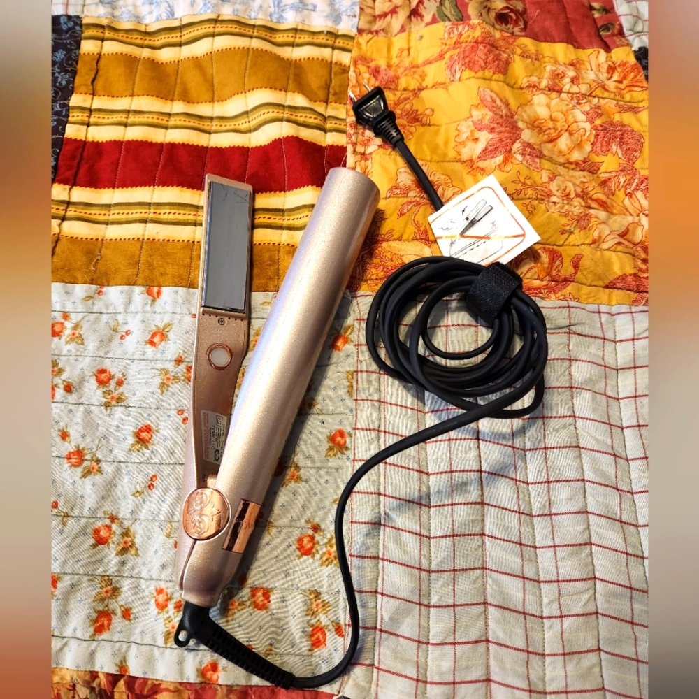 TYME All in one curler straightener in rose gold